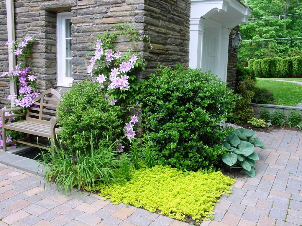 Natural-border-traditional-landscape-philadelphia